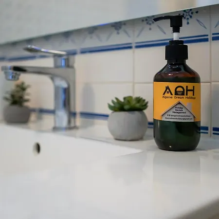 Apartment Sea View, With Pool, Ac And Tennis Court By Algarve Dream Holidays *