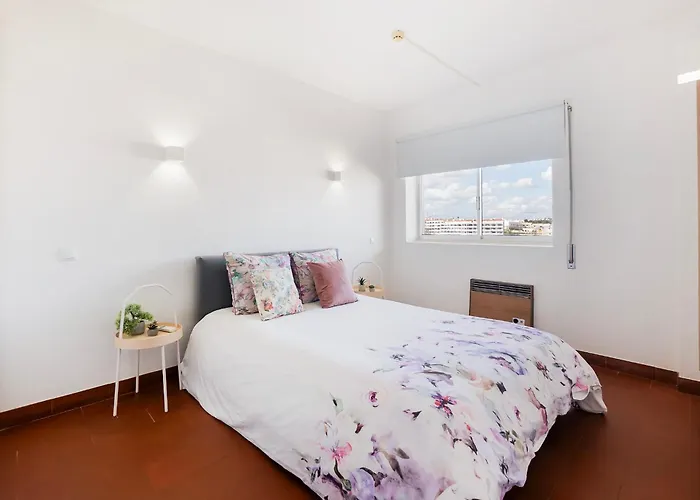 Apartment Sea View, With Pool, Ac And Tennis Court By Algarve Dream Holidays Albufeira