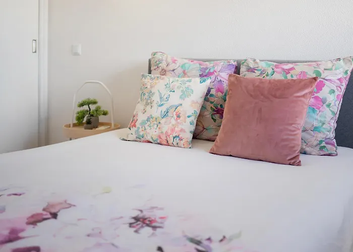 Sea View, With Pool, Ac And Tennis Court By Algarve Dream Holidays *