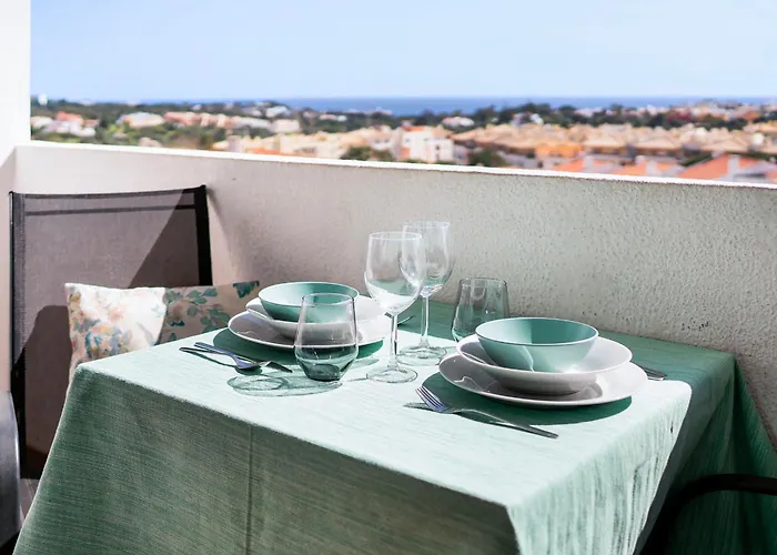 Sea View, With Pool, Ac And Tennis Court By Algarve Dream Holidays Albufeira