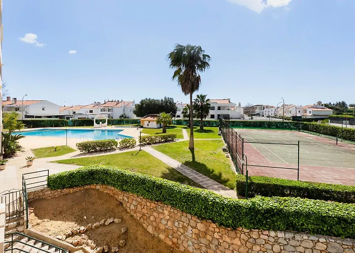 Sea View, With Pool, Ac And Tennis Court By Algarve Dream Holidays * Albufeira