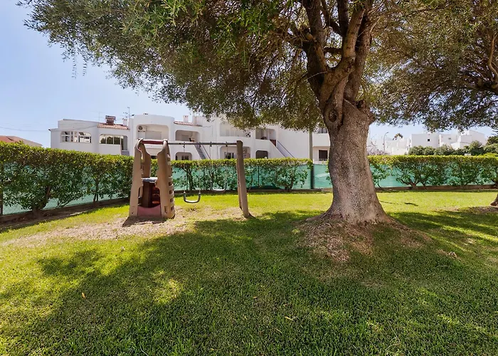 Sea View, With Pool, Ac And Tennis Court By Algarve Dream Holidays Apartment *